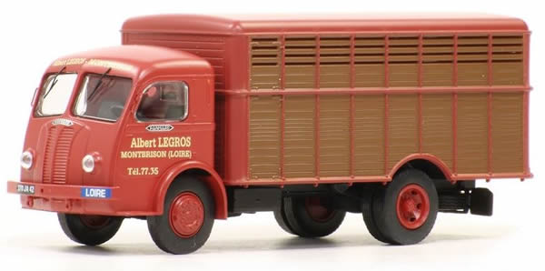 REE Modeles CB-044 - French Panhard Truck Movic bétaillère grand animaux rouge brique et marron